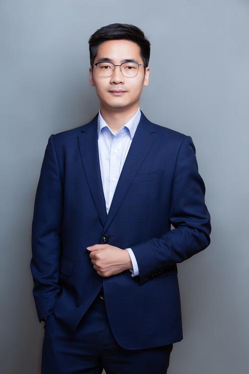 谢惠雯 导演 & 创意总监